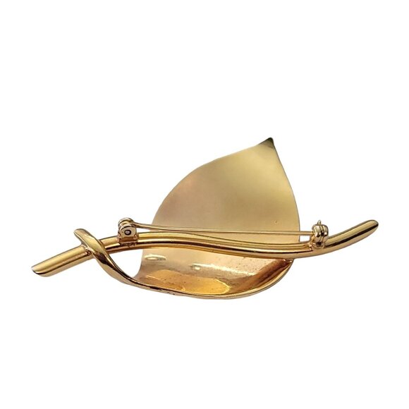 Gold Tone Vintage Ribbed Minimal Leaf Branch Brooch Pin E962 - Picture 6 of 10